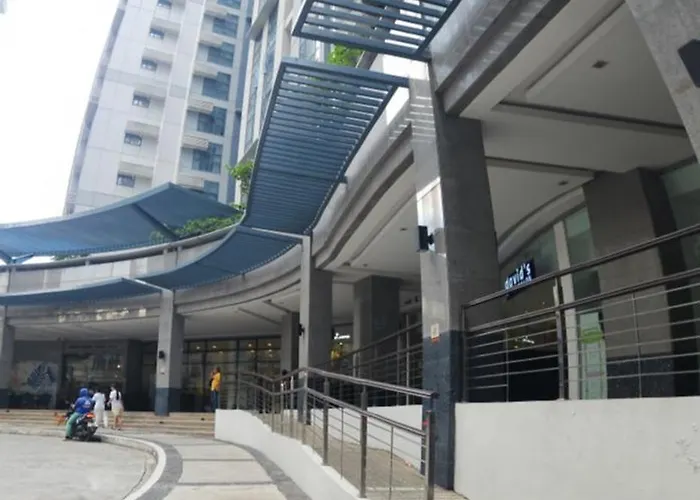 14e Bgc Unit 3 Mins Walk To The Venice Grand Canal Mall Pet Friendly Manila